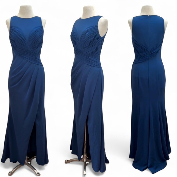 BADGLEY MISCHKA $795 Blue Pleated Crossover Crepe Gown W Side Slit Size 4 Small - Picture 1 of 16